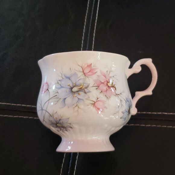 Vintage QUEEN'S Fine Bone China Tea Cup Saucer Rosina England 1875 Floral Rare - Picture 6 of 8